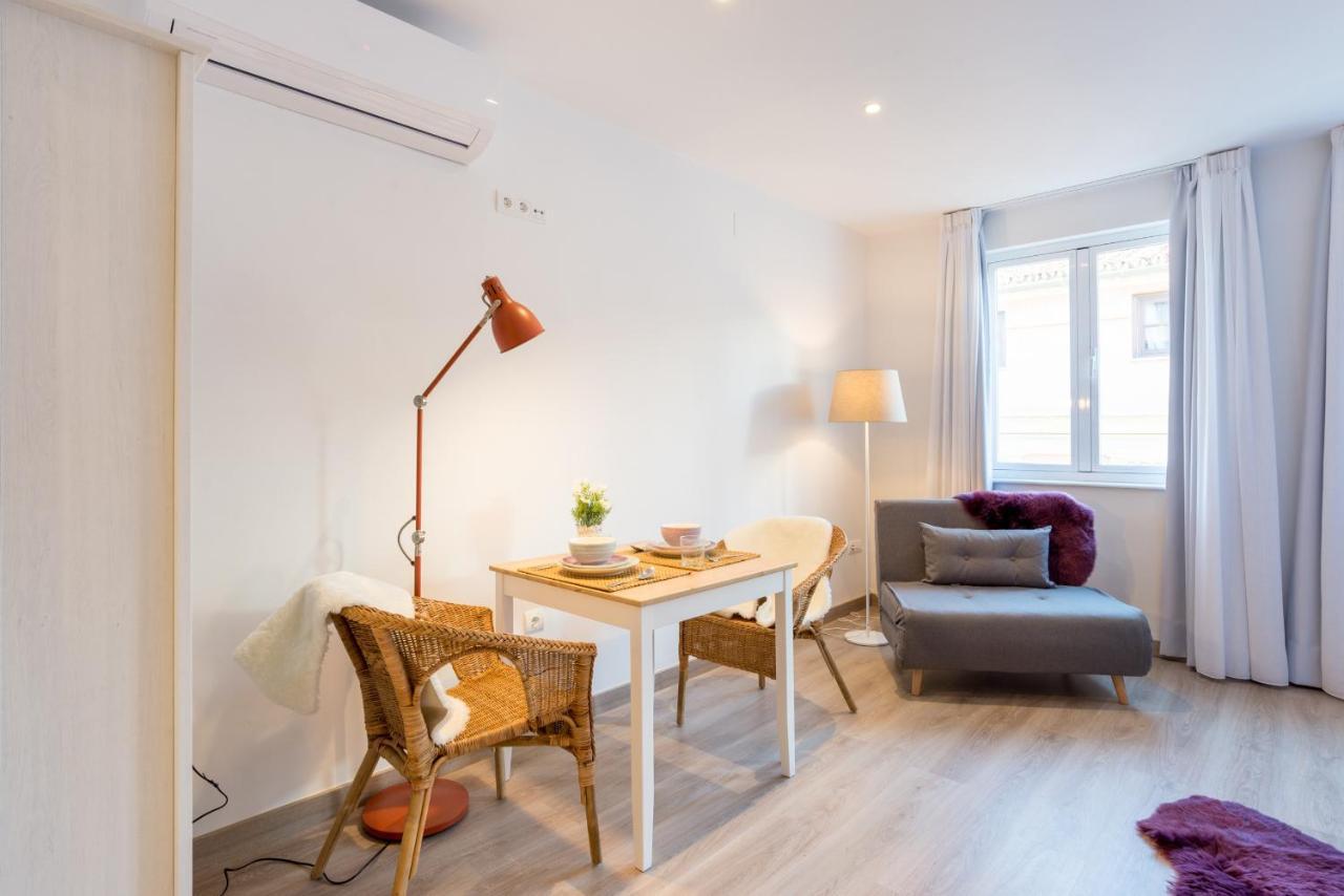 Sharingco Atarazanas Premium Loft VI Lägenhet Málaga Exteriör bild